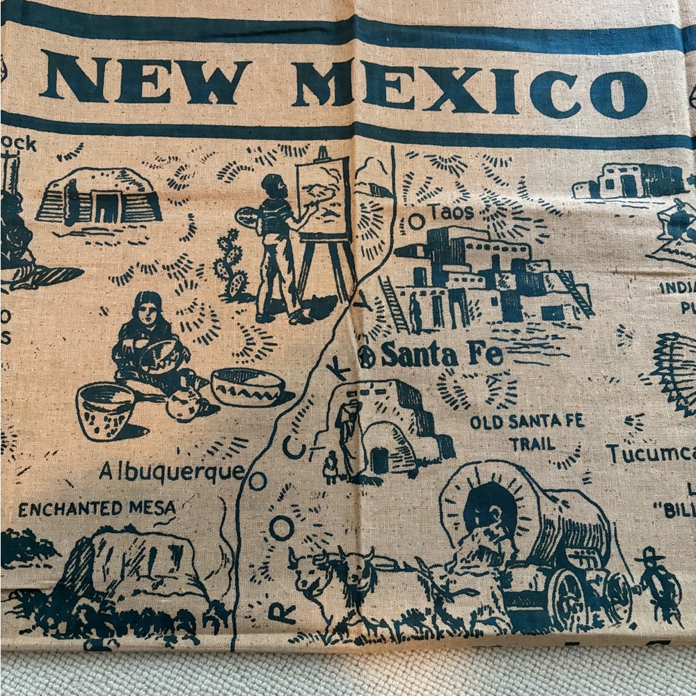 VINTAGE “ NEW MEXICO “ Table Cloth - Picture 2 of 4